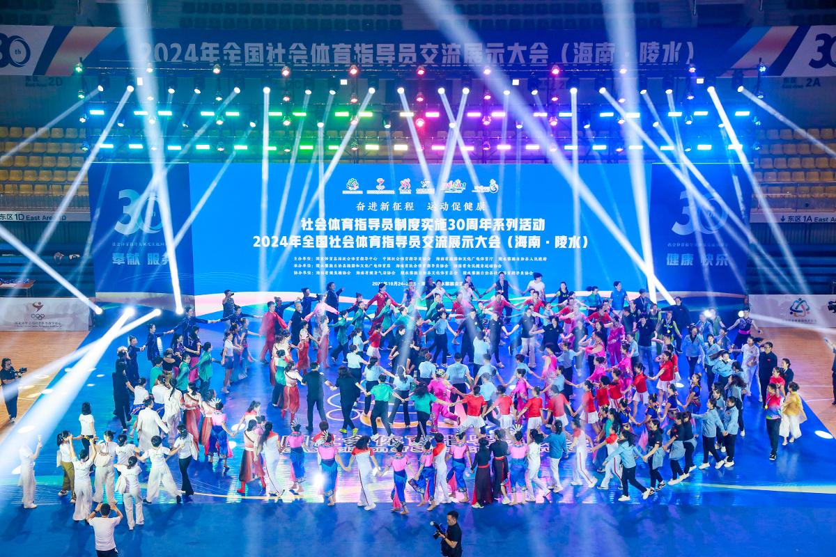 赫内斯：和伯利交流时他随口就能提到半个亿；相信于帕会续约